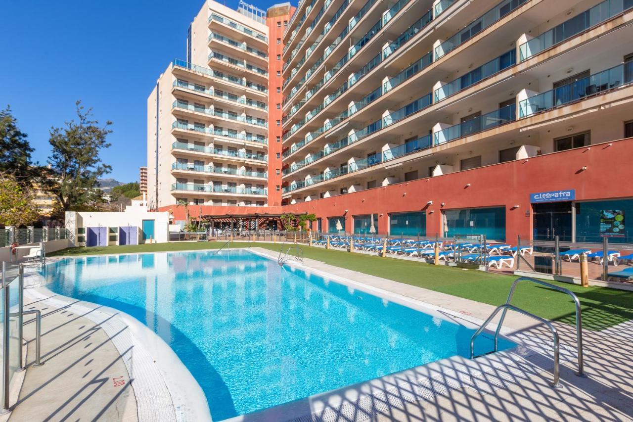 Apartment Luxury 100 Mtrs *